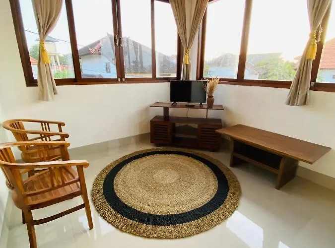Casa Praja Seminyak (Bali)
