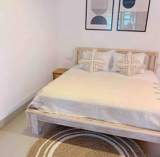 Casa Praja Seminyak (Bali)